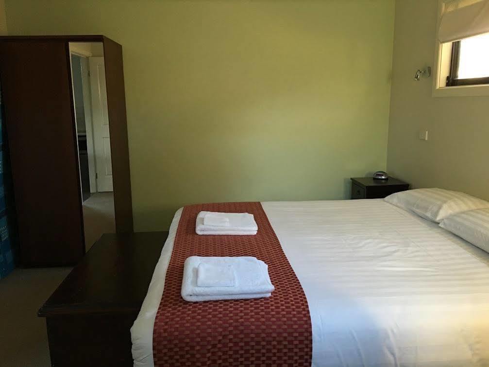 Hillview Farmstay Gundagai Ngoại thất bức ảnh